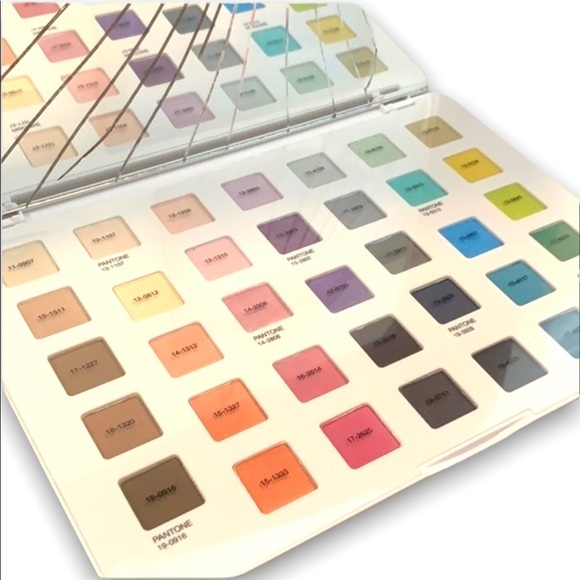 Sephora+ Pantone Universe Shades of Nature Palette - Picture 7 of 7